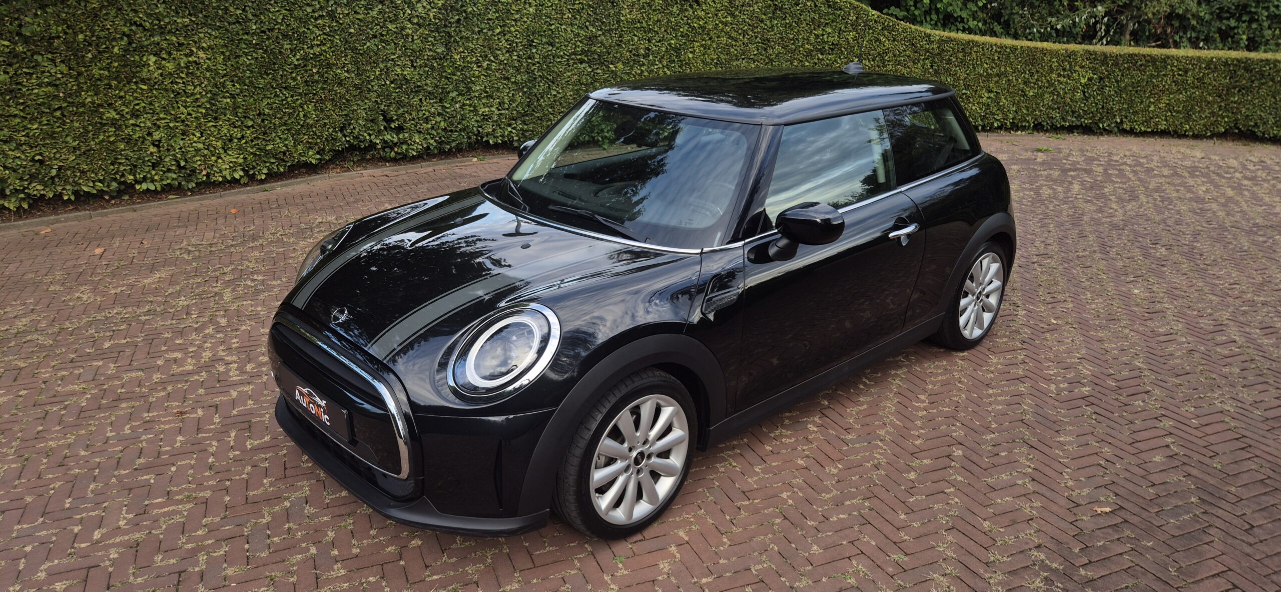 
								Mini One – 2022 – 18.070 KM full									