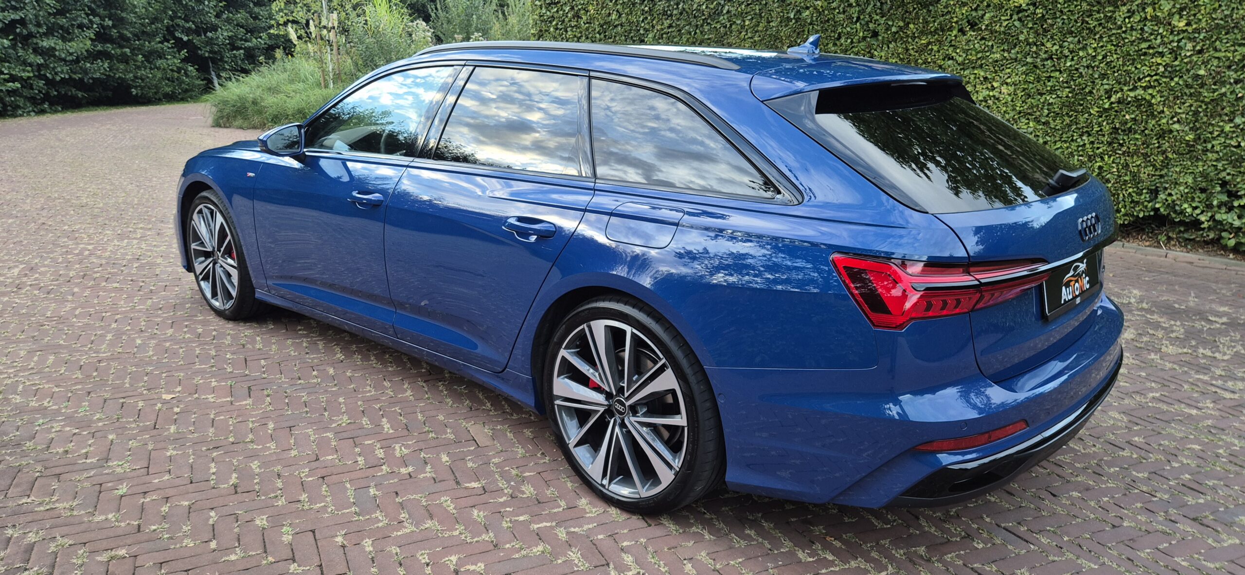 
								Audi A6 Avant 55 TFSIe – 2025 – 9.320 km full									