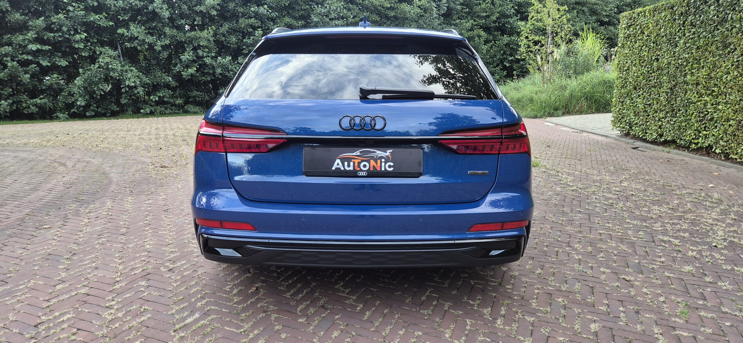 
								Audi A6 Avant 55 TFSIe – 2025 – 9.320 km full									