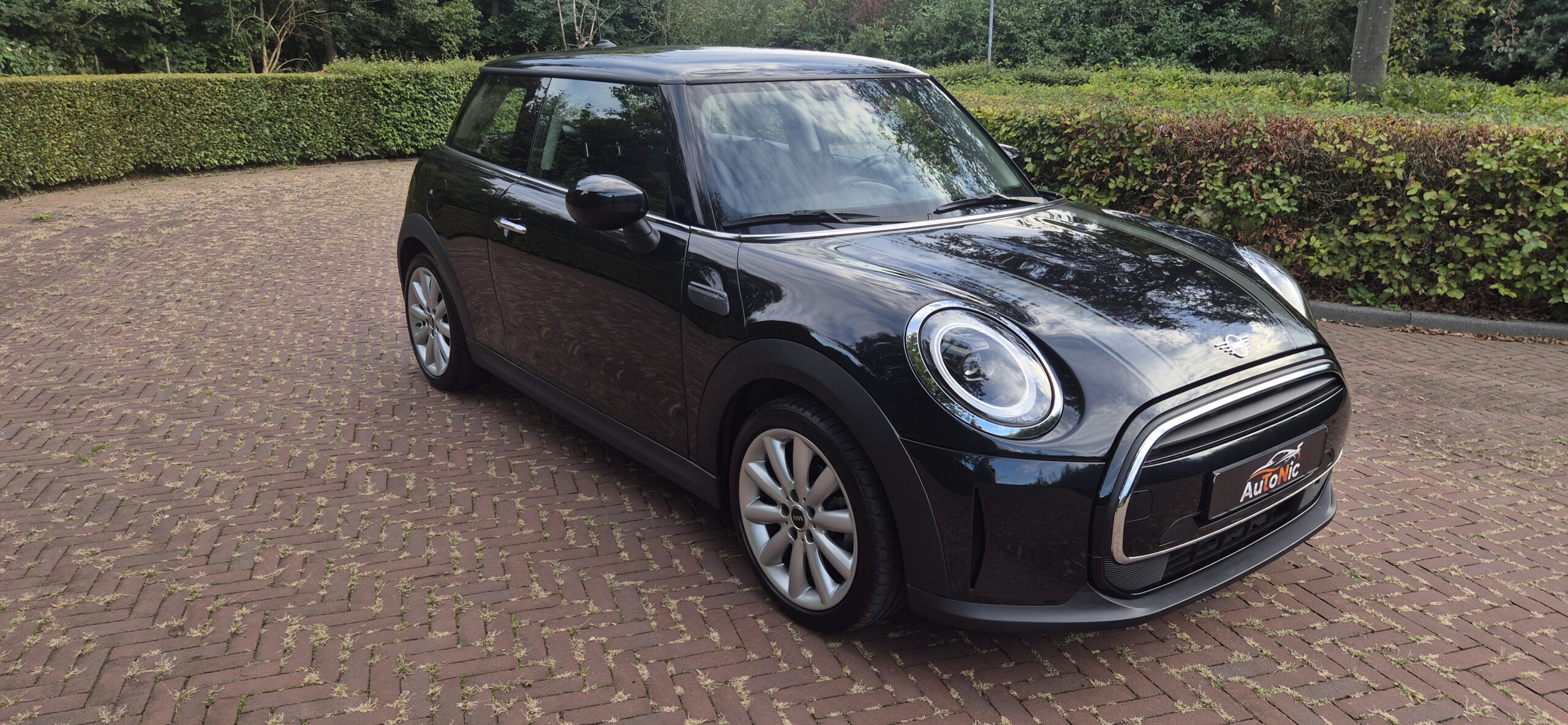 
								Mini One – 2022 – 18.070 KM full									