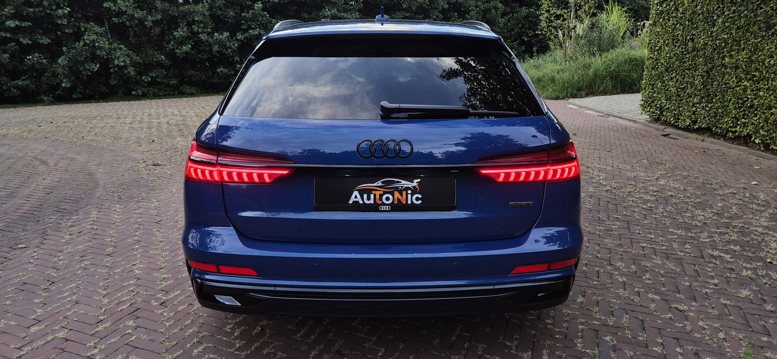 
								Audi A6 Avant 55 TFSIe – 2025 – 9.320 km full									