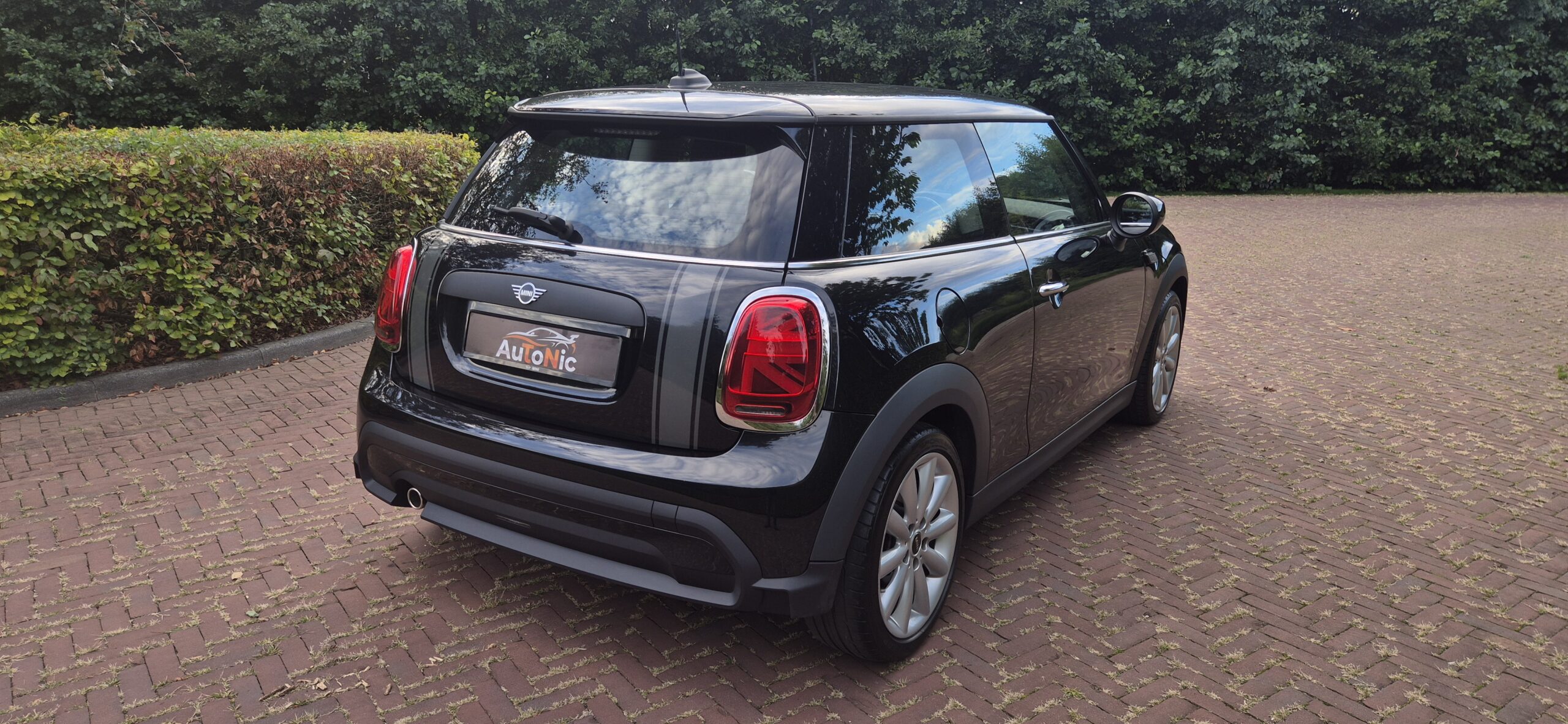 
								Mini One – 2022 – 18.070 KM full									