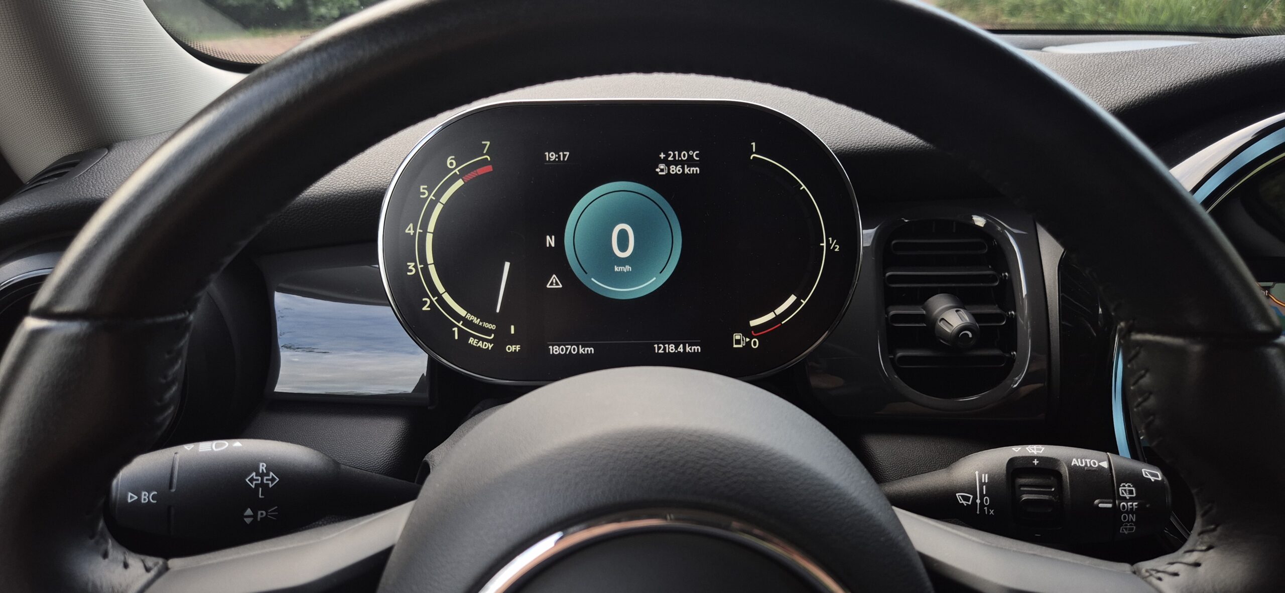 
								Mini One – 2022 – 18.070 KM full									