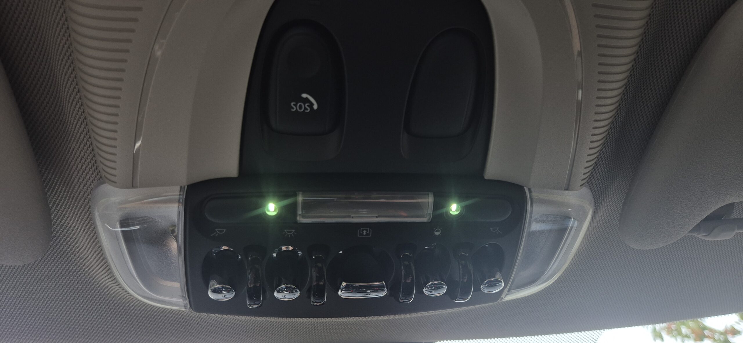 
								Mini One – 2022 – 26.382 km full									